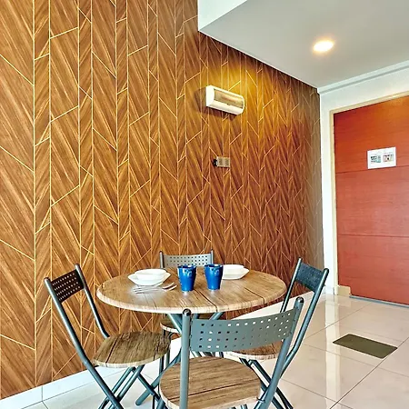 Palazio Mount Austin By Stayrene Johor Bahru Room photo