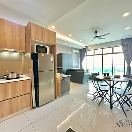 Palazio Mount Austin By Stayrene Johor Bahru Room photo