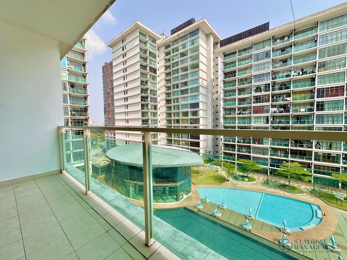 Palazio Mount Austin By Stayrene Apartment *