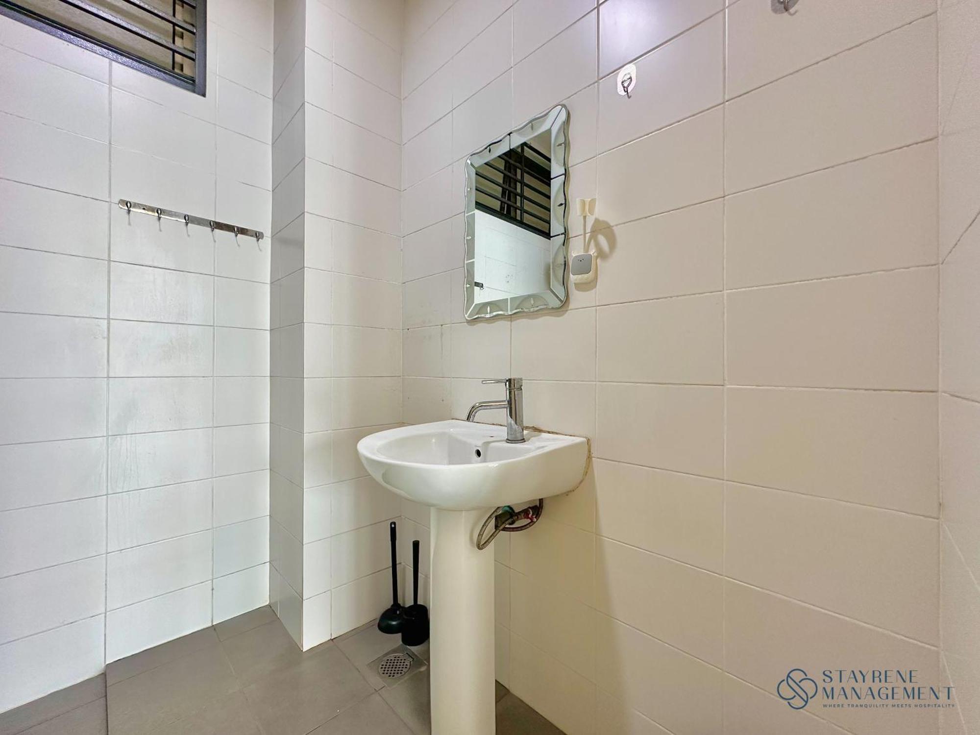 Palazio Mount Austin By Stayrene Apartment *